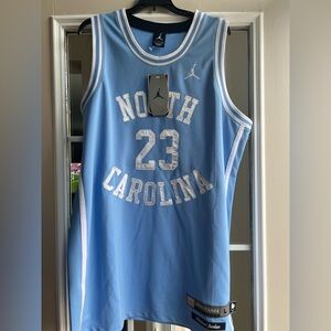 NWT Michael Jordan #23 North Carolina Basketball Jersey